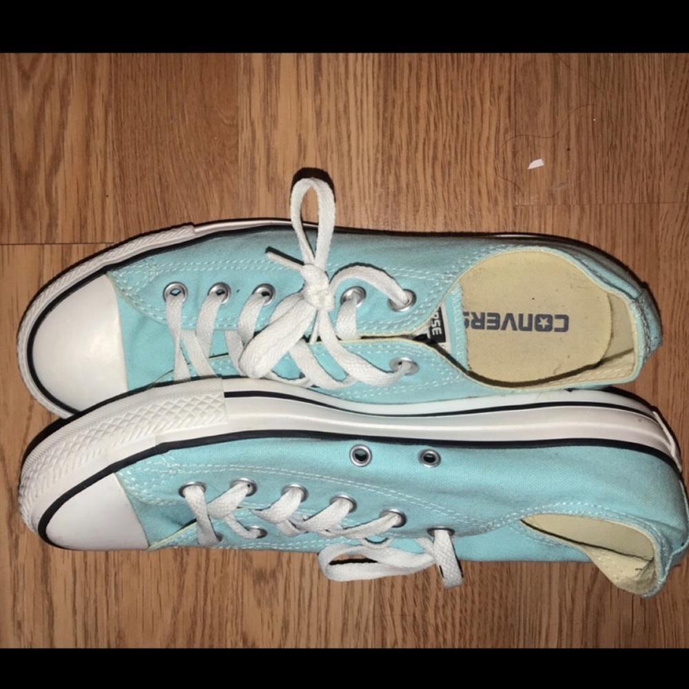 Light Blue Converse🦋 - Picture 4 of 4